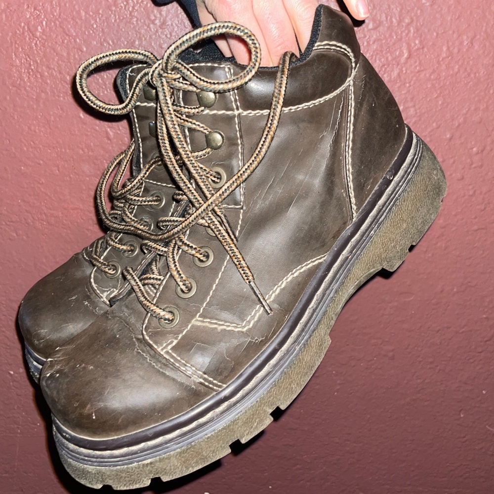 Vintage Lower East Side Women’s Brown Faux Leather 90s Chunky Boot